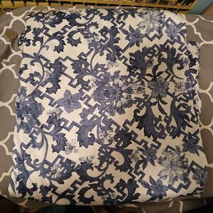 Get BED Ready KING Duvet ONLY Cover Blue + White Floral Bedding